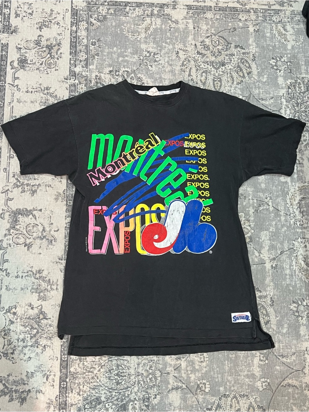 Vintage Montreal Expos Graphic Tee